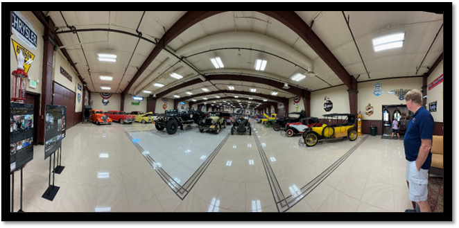 A room with cars and lights

AI-generated content may be incorrect.