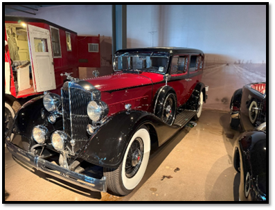 A group of cars in a room

AI-generated content may be incorrect.