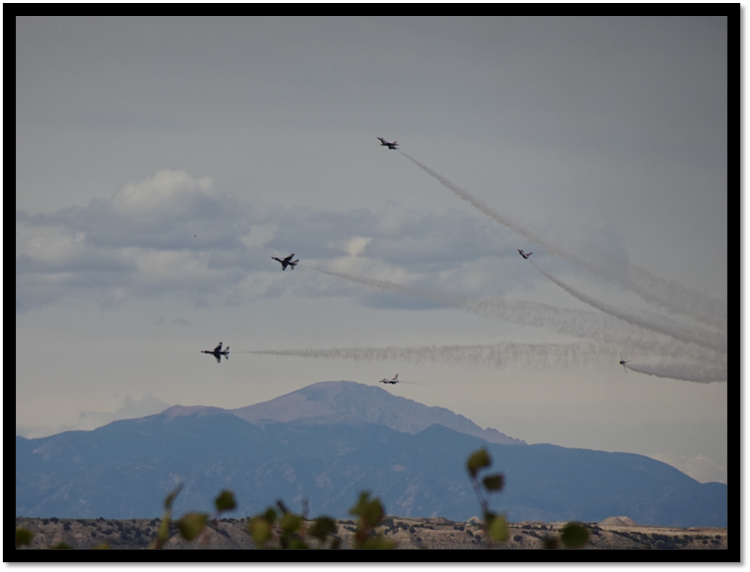 Several jets flying in the sky

AI-generated content may be incorrect.